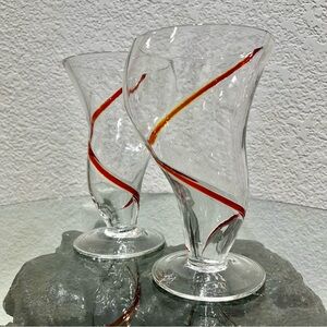Set Of (2) Pier 1 Red Swirline Tornado Swirl new old stock Tumblers 12 oz